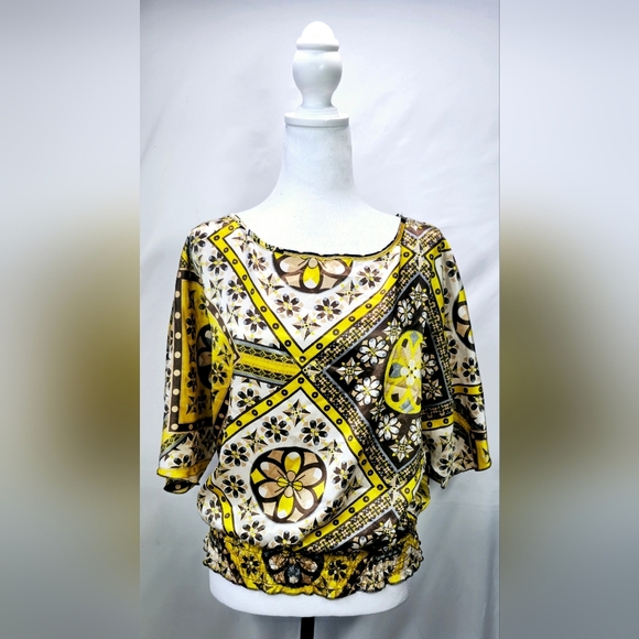 Medium Rampage Yellow and Brown Patterned Blouse - Picture 1 of 4